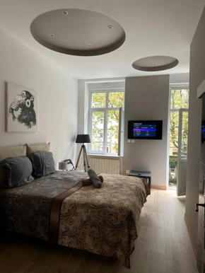 SERENITY BED PALACE Metz GARE